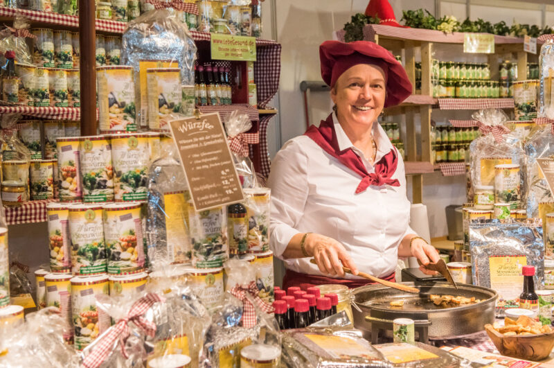 (c) Friedrich Jansenberger