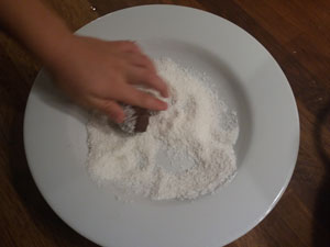 Kugeln formen/Kokosraspel