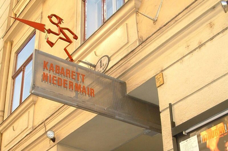 (c) Kabarett Niedermair