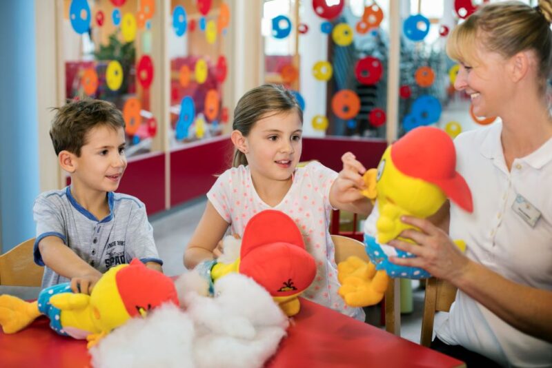 H2O Imagefotos Kinderanimation Stofftierstopfen Kopie 800x534